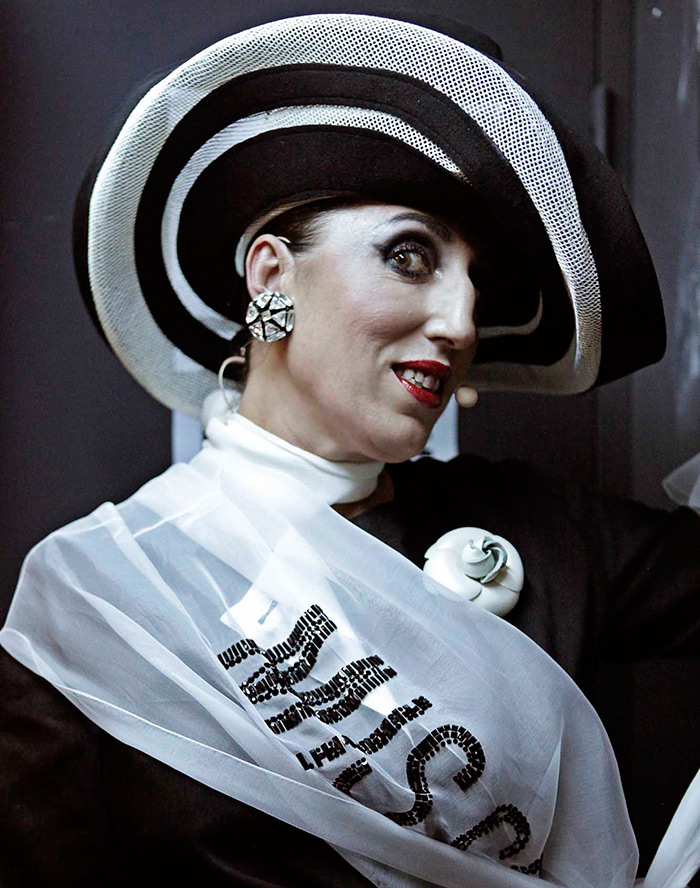 Un exemple frappant de la beauté hors norme de Rossy de Palma