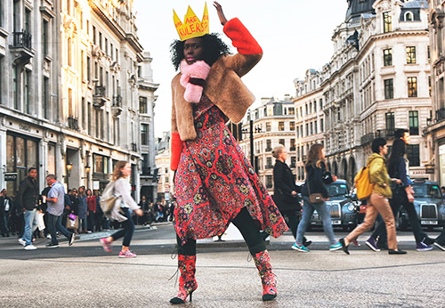 L'écharpe en fourrure Shrimps vaut-elle de l'argent ?