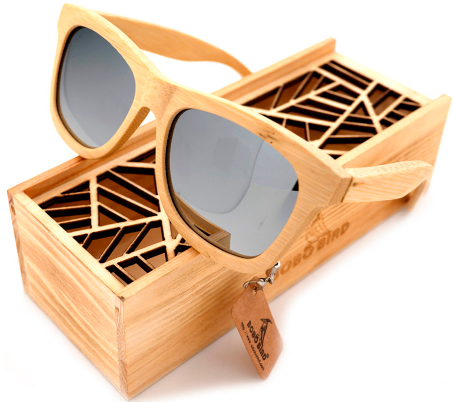 Lunettes de soleil en bois