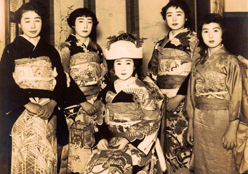 Images de mariage de mariées japonaises du début du 20e siècle