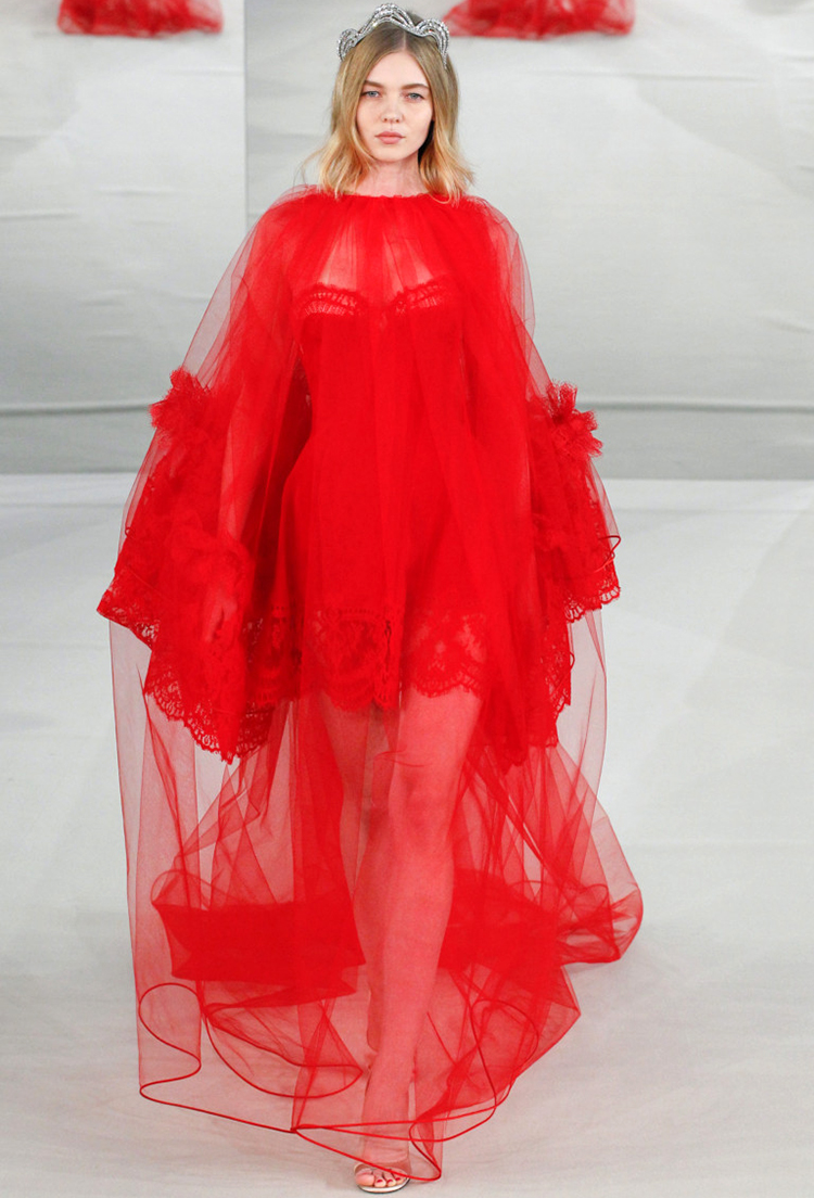 Robe de mariée rouge