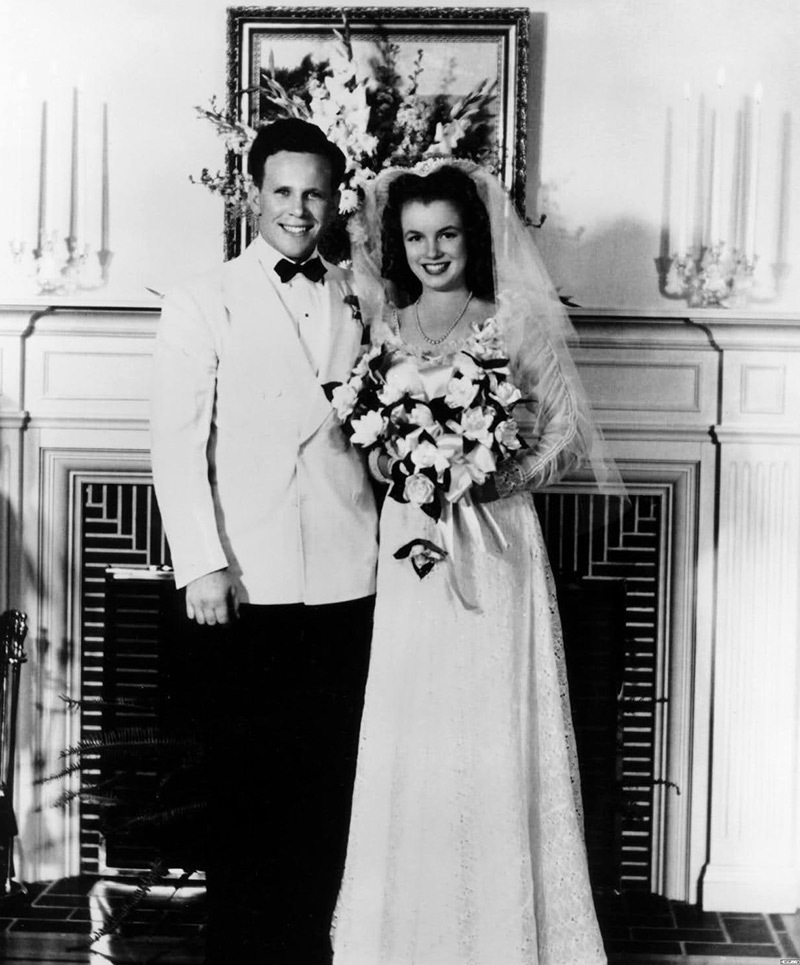 Le premier mariage de Marilyn Monroe - photo de haute qualité