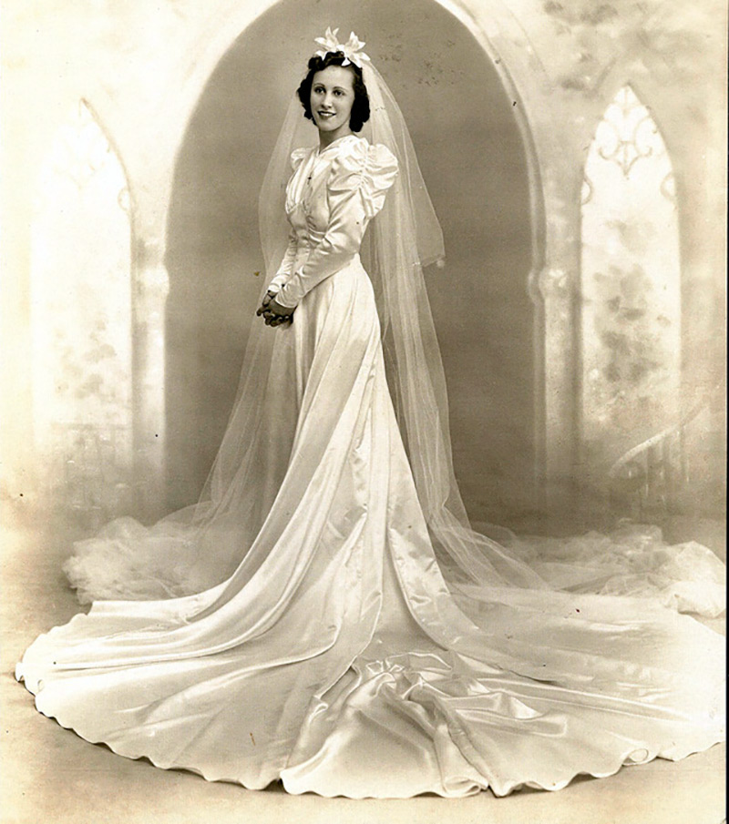 Robe de mariée avec traine