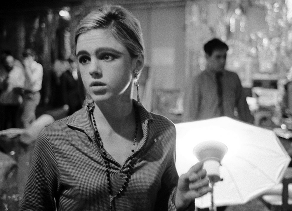 Comment reproduire les looks d'Edie Sedgwick