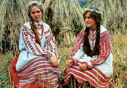 Costume national biélorusse - photo et histoire