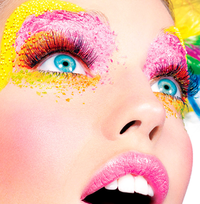 Maquillage des yeux très lumineux