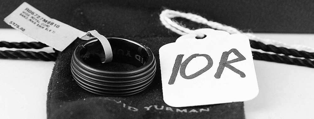 Pourquoi les bagues en carbone noir et en céramique sont populaires aujourd'hui