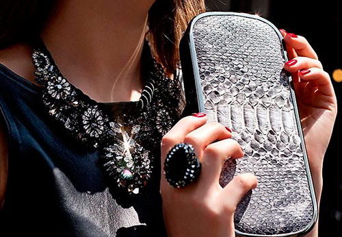 Hématite en pierre mystérieuse - propriétés et décorations