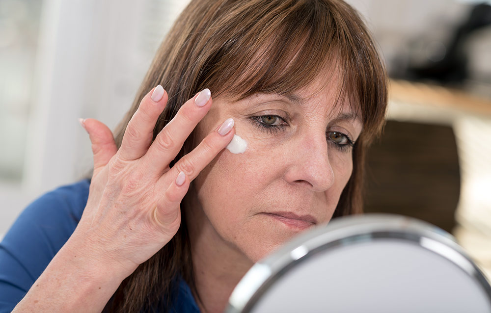 Crèmes et sérums aux peptides