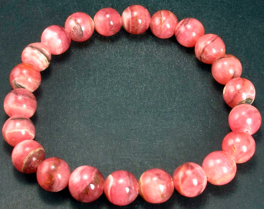 Pierre rhodochrosite - propriétés et signes du zodiaque