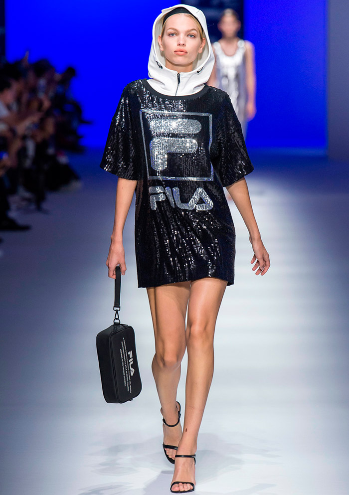 Daphné Greeneveld regarde 2026