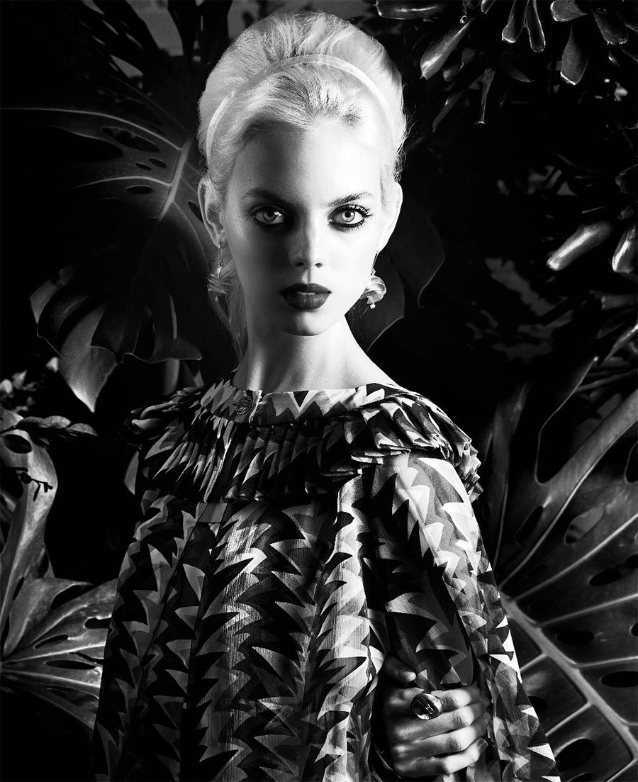 Top modèle Mariana Saragosse