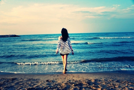 Style marin dans les vêtements - images à la mode pour l'été