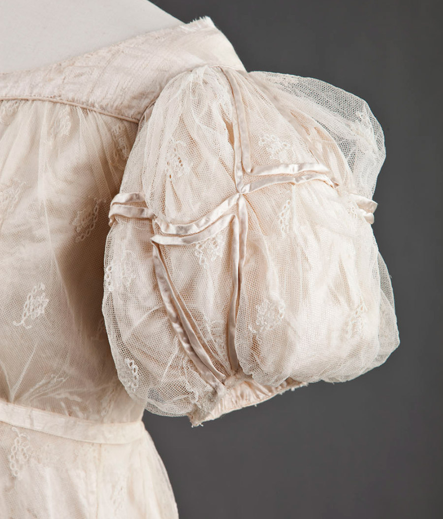 1820 robes de mariée