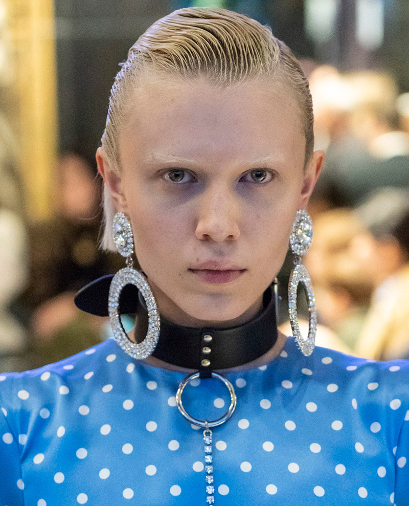 Bijoux pour le nouvel an pour la reine des neiges