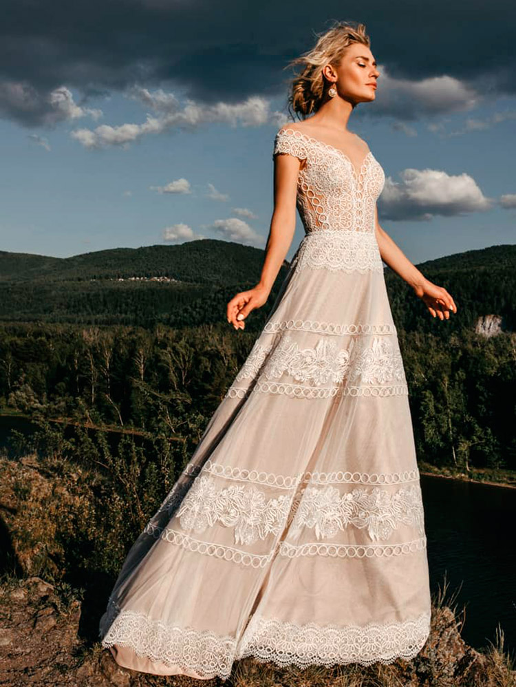 Robes de mariée en dentelle