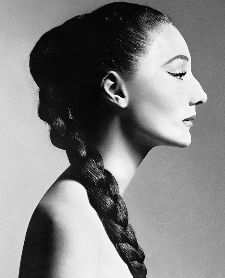 Jacqueline de Ribe avec une tresse