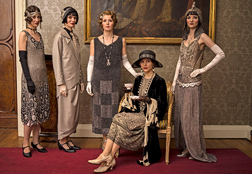 25 robes de soirée des années 1920 pour créer des looks du Nouvel An