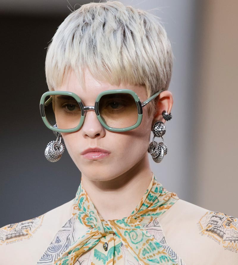 lunettes de soleil à la mode