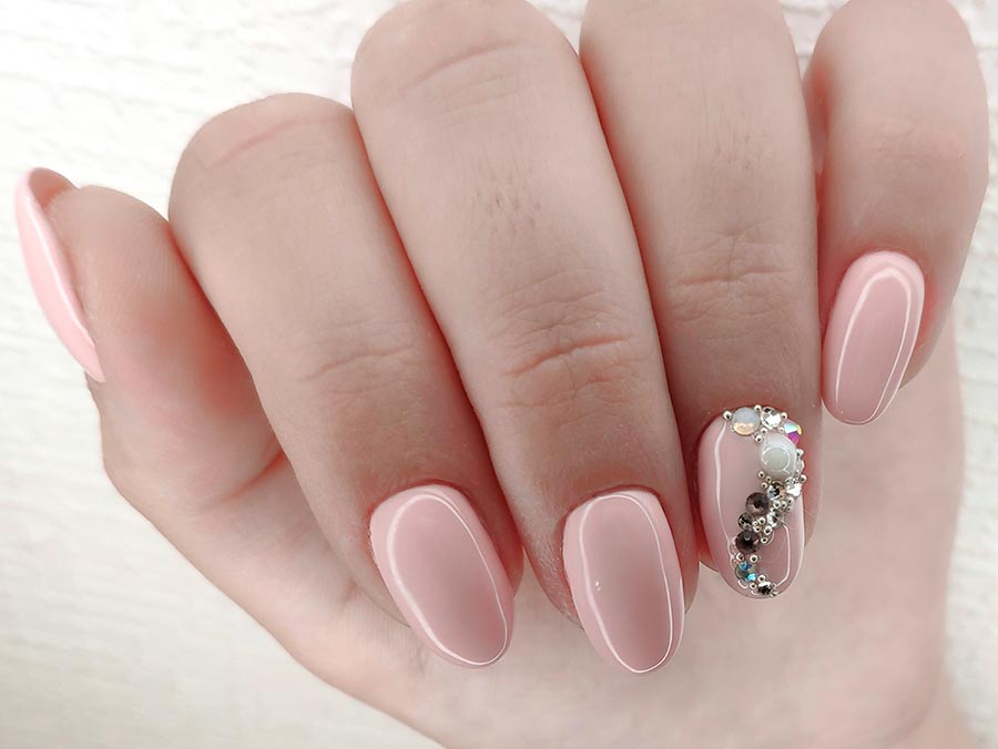 La manucure a l'air chère