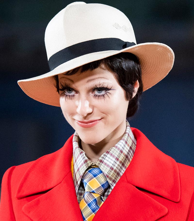 Chapeau de mode par Marc Jacobs