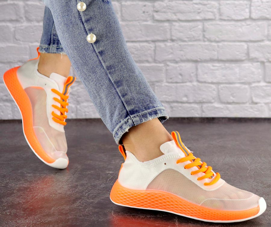 Baskets transparentes