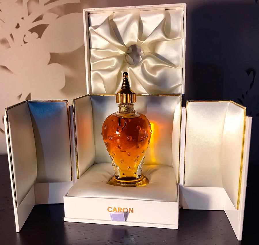 Parfum Caron Poivre