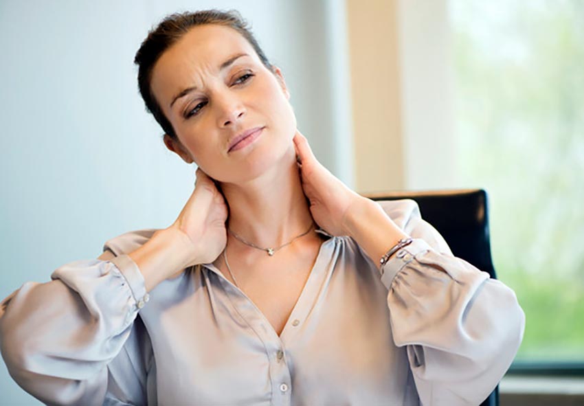 règles de soins de la peau pour le cou et le décolleté