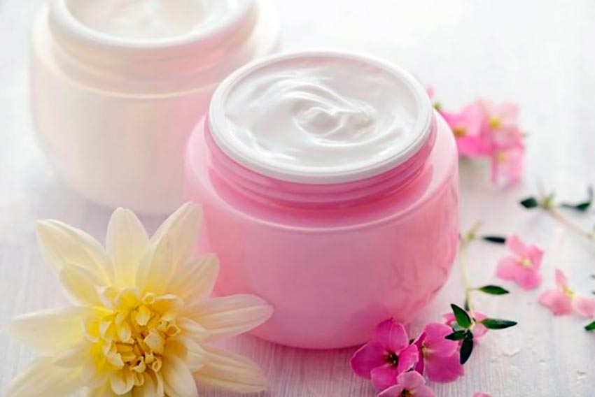 Crème visage pour femme 40 ans