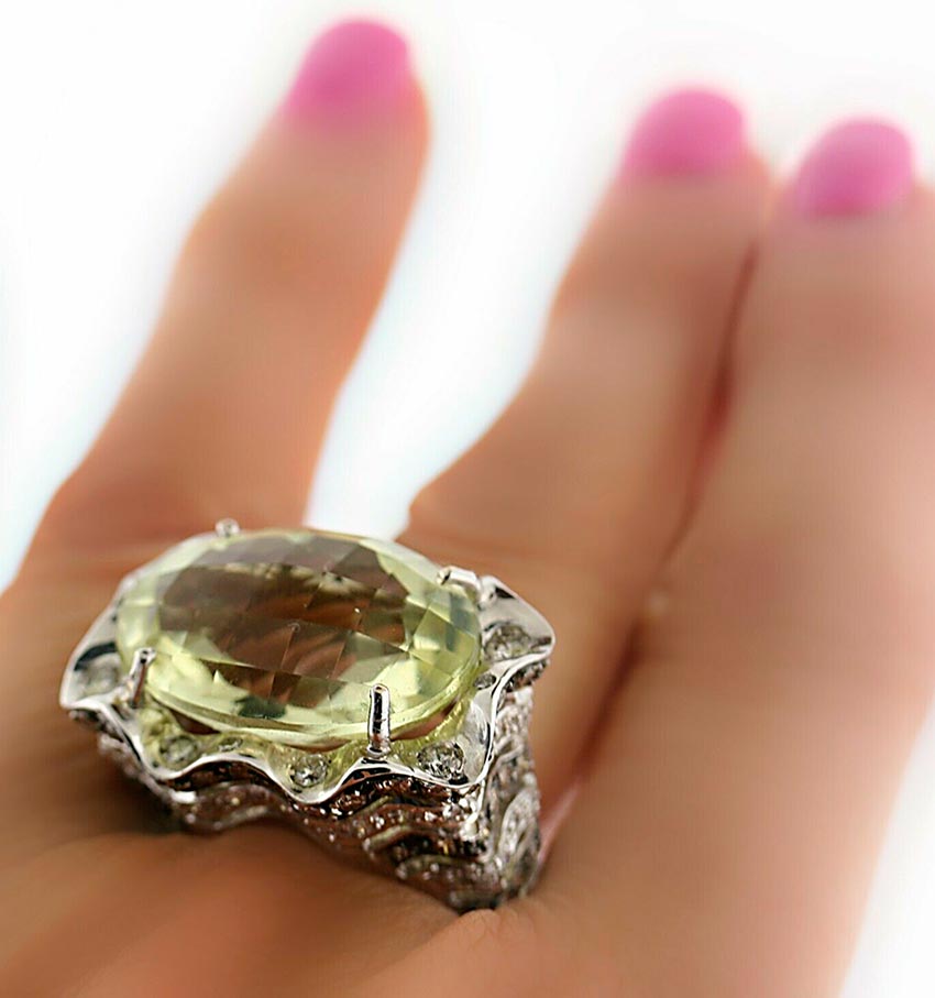 Bague avec prasiolite