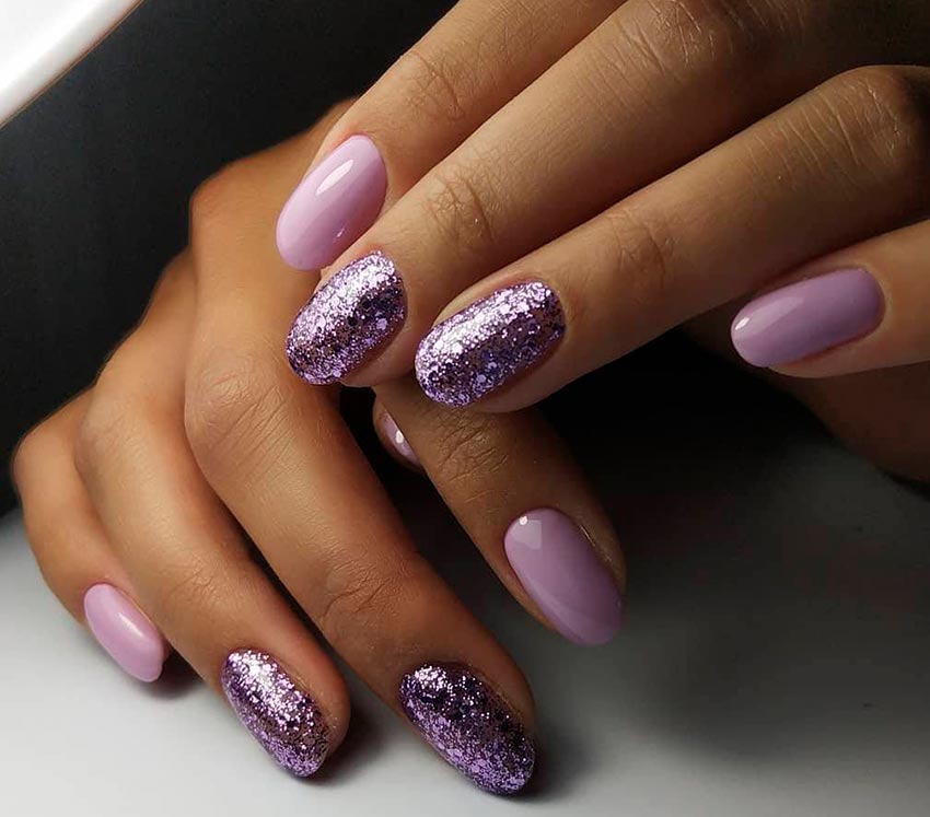 Paillettes et brillance pour les ongles : bon usage et tendances de la mode