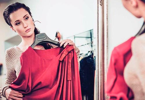 10 façons de paraître plus mince avec des vêtements